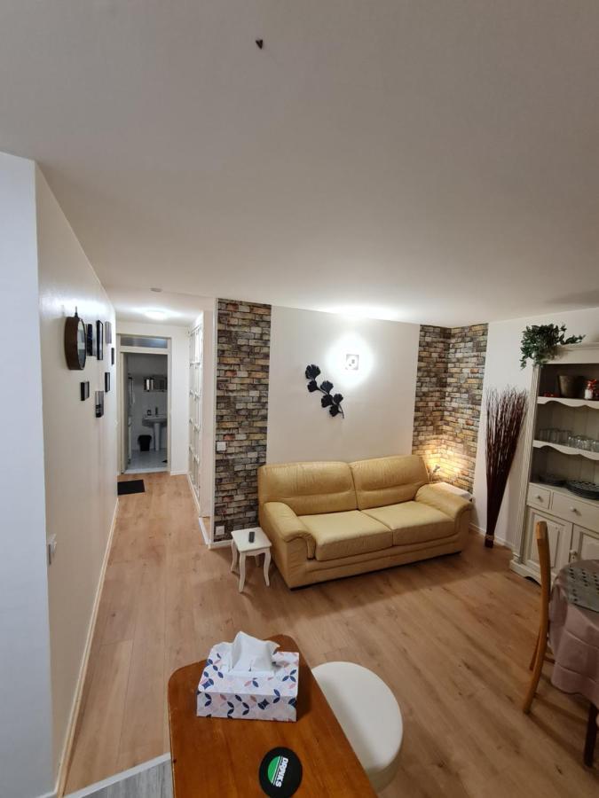 Appartamento Deux Pieces Terrasse Moret-sur-Loing Esterno foto